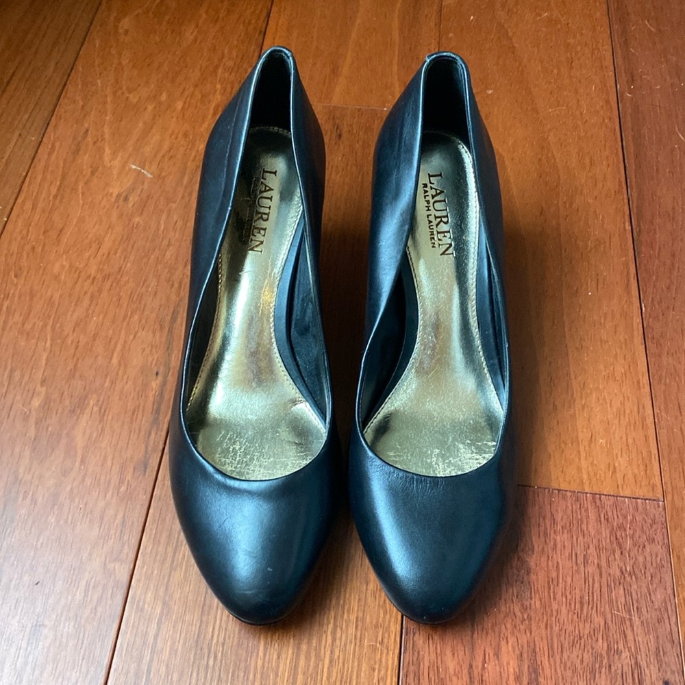 Ralph Lauren Black Leather Heels with Round Toes